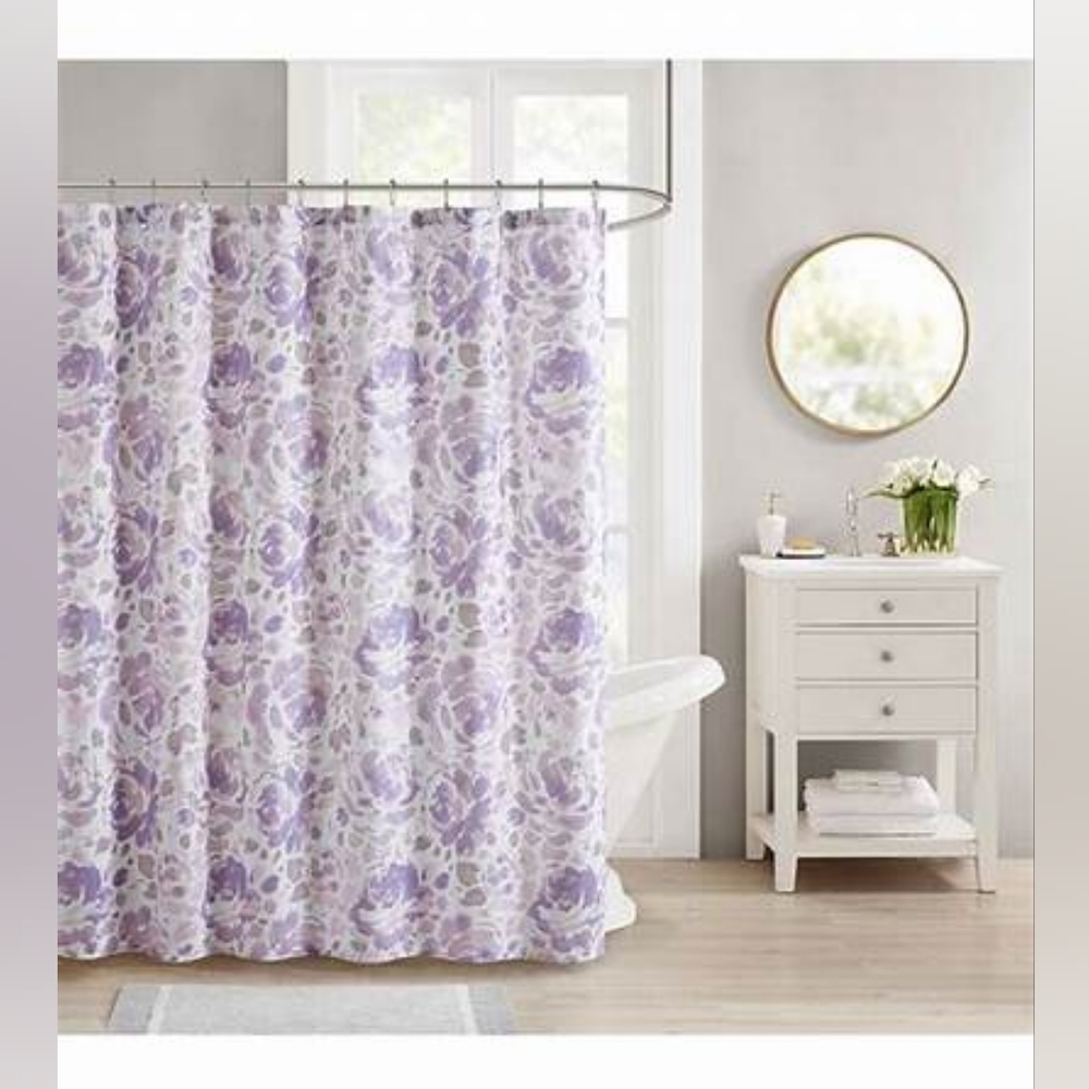 DÉCOR STUDIO Decor Studio Melody 72" x 72" Shower Curtain